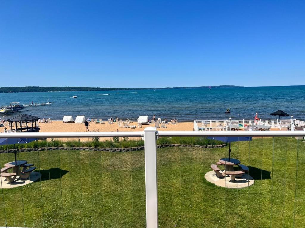 The Beach Haus - Traverse City Exteriér fotografie